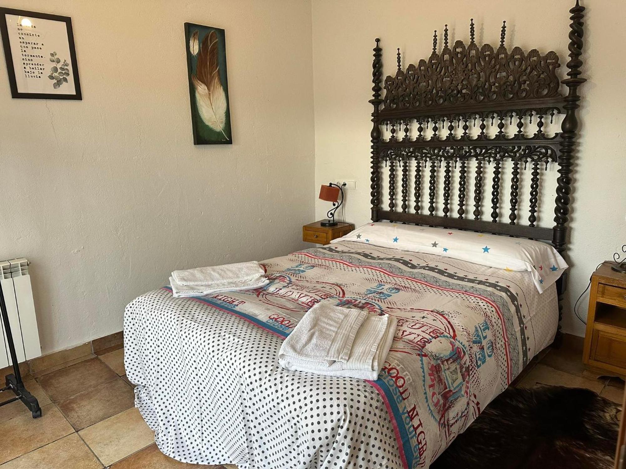 Vivienda De Uso Turistico El Nido Guest House La Serrada Bagian luar foto