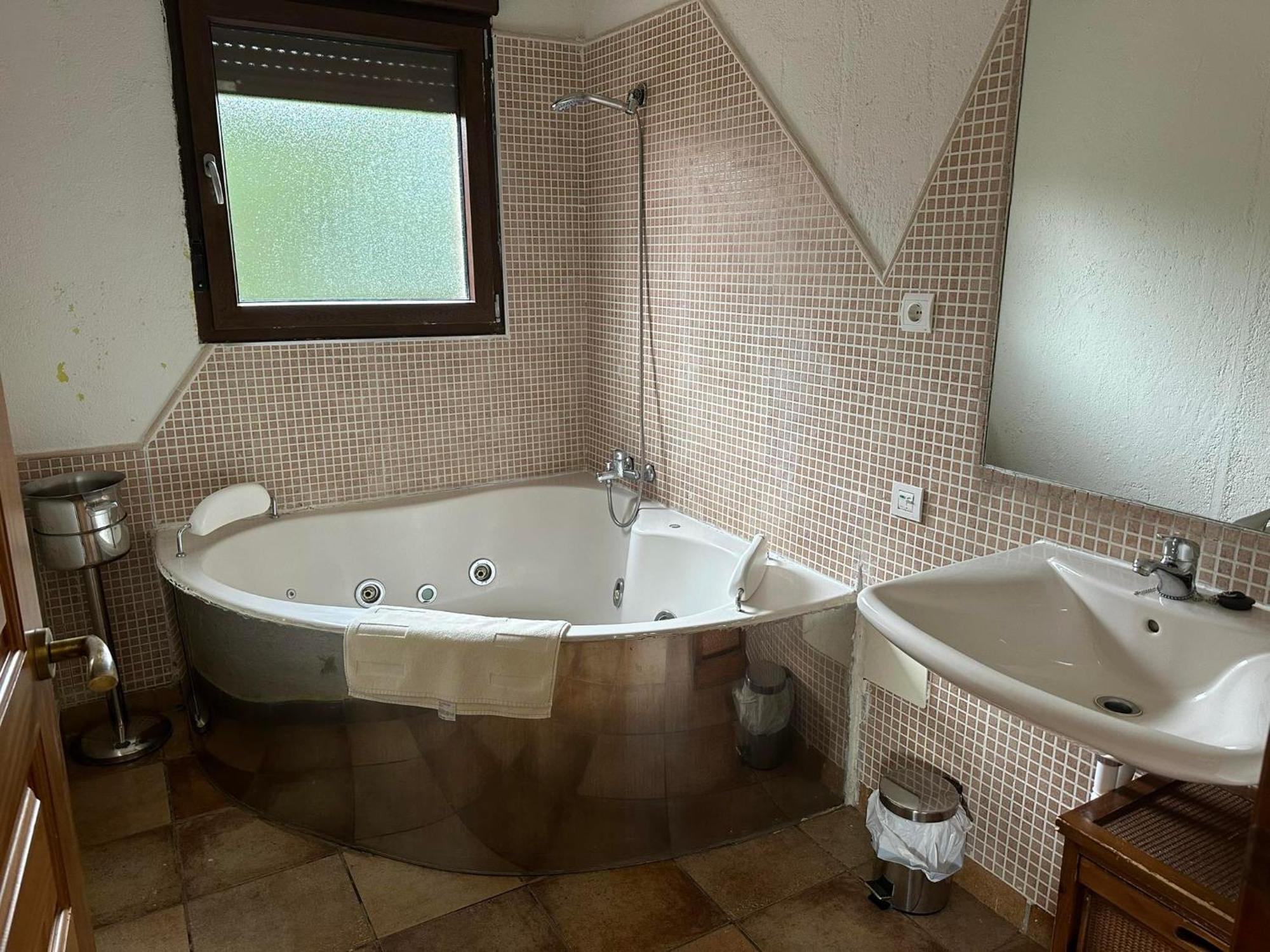 Vivienda De Uso Turistico El Nido Guest House La Serrada Bagian luar foto