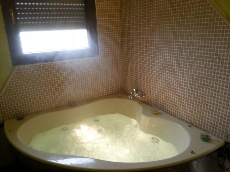 Vivienda De Uso Turistico El Nido Guest House La Serrada Bagian luar foto